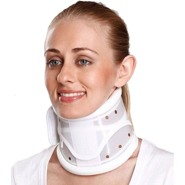 CERVICAL COLLAR HARD ADJUSTABLE (TYNOR) SIZE: S